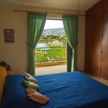 Keryneia Villa